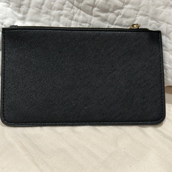 Kate Spade Wristlet - Picture 2 of 7